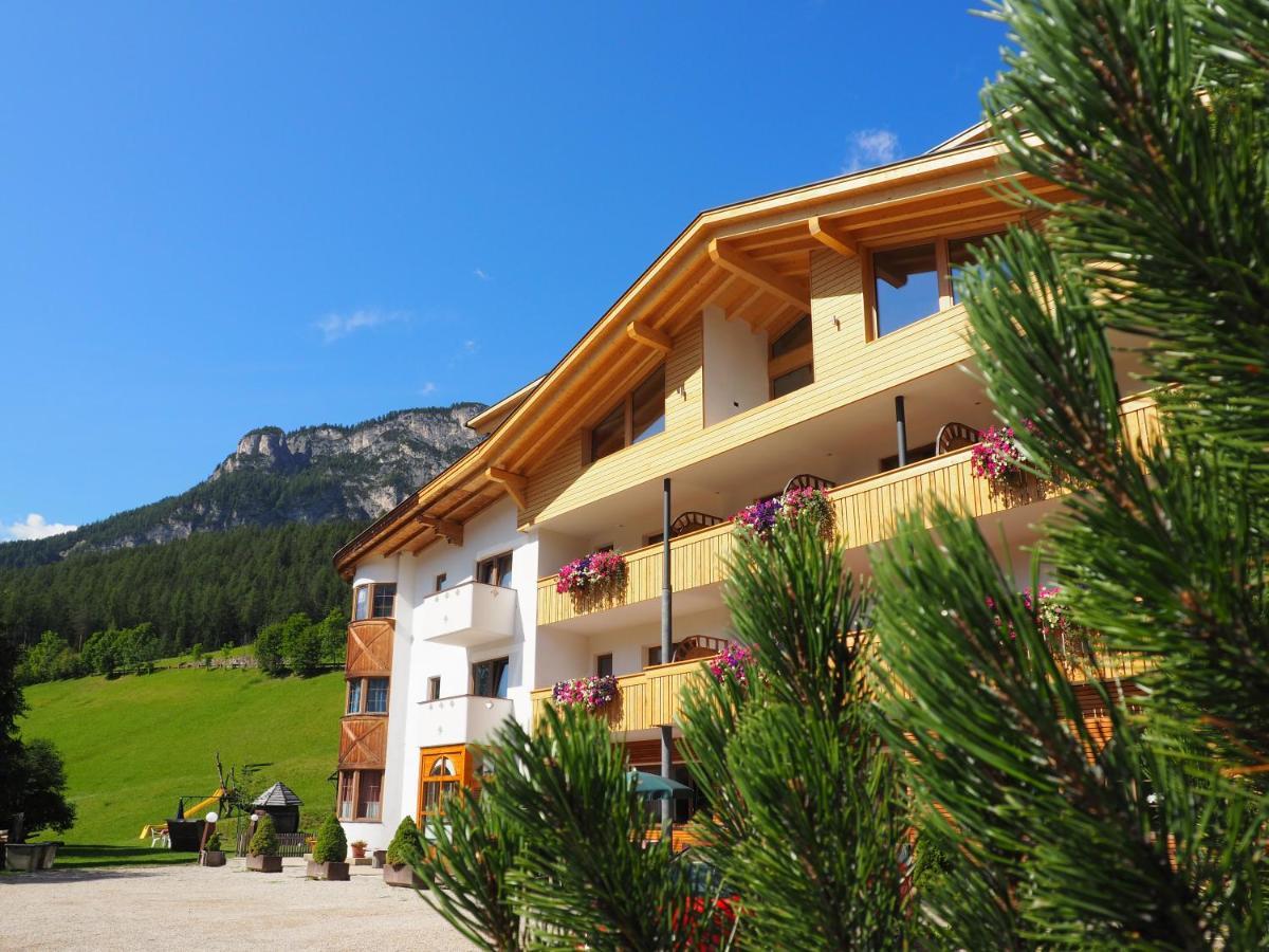 Guesthouse Rungg Бадия Экстерьер фото