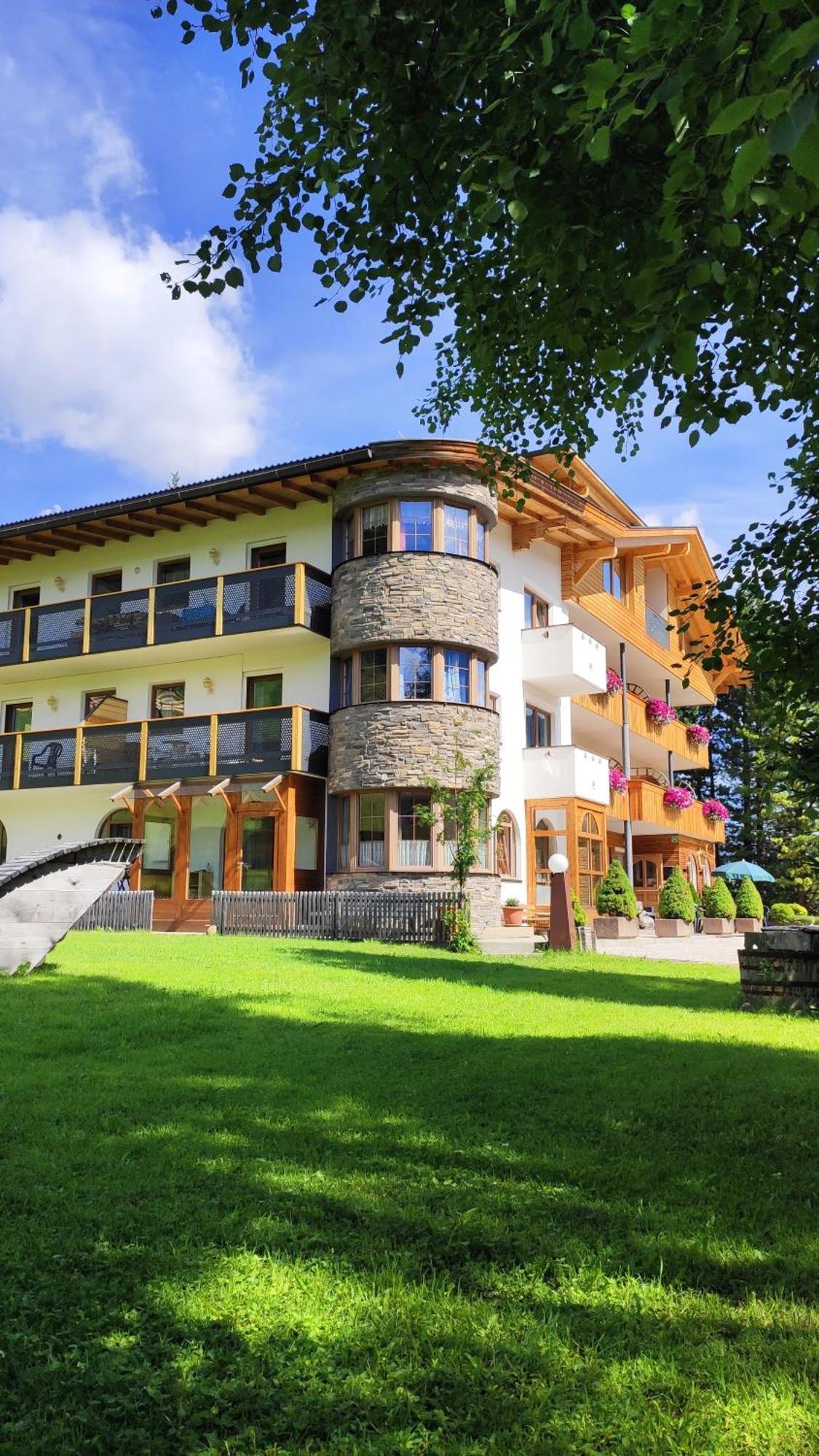 Guesthouse Rungg Бадия Экстерьер фото