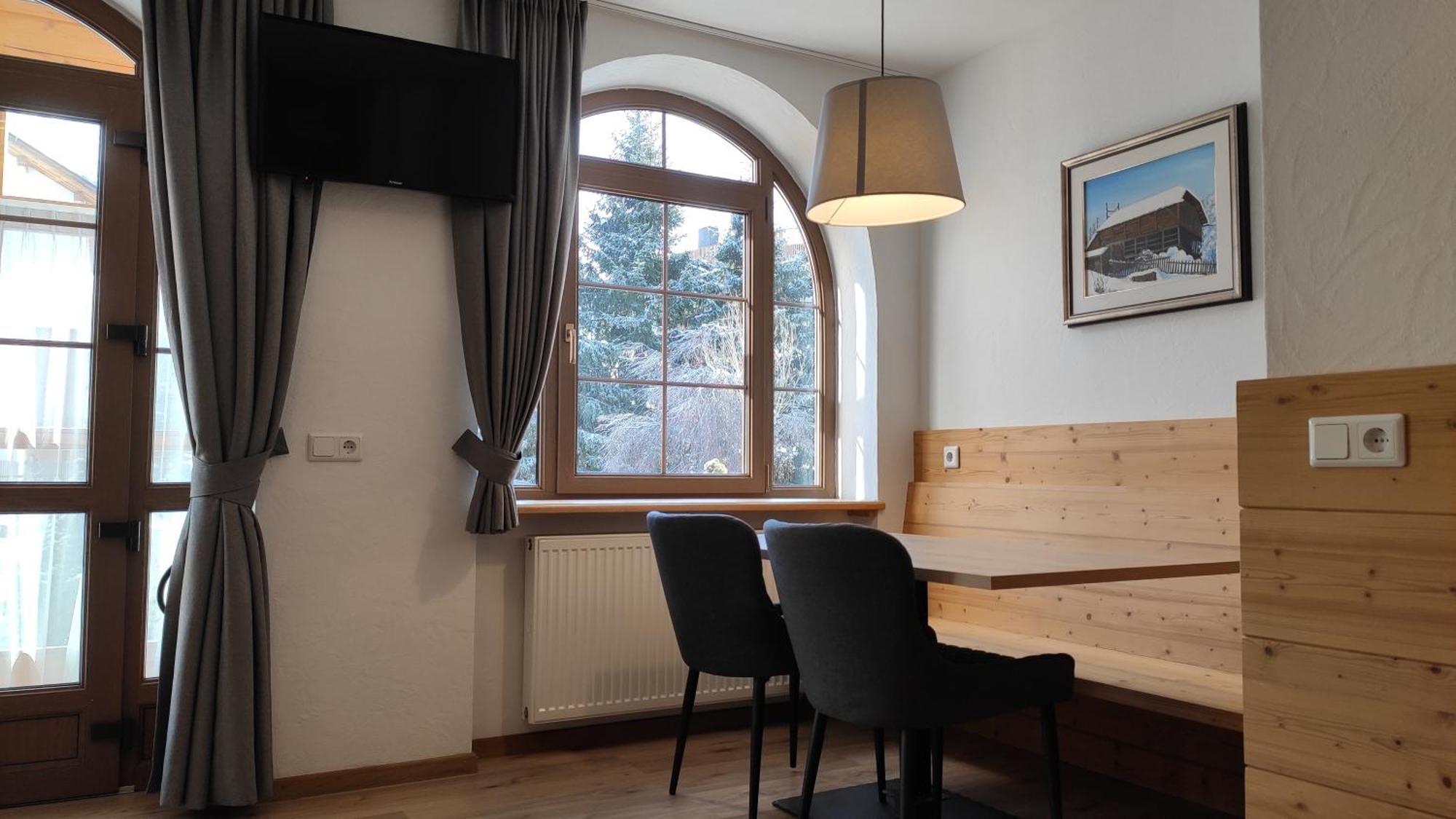 Guesthouse Rungg Бадия Экстерьер фото