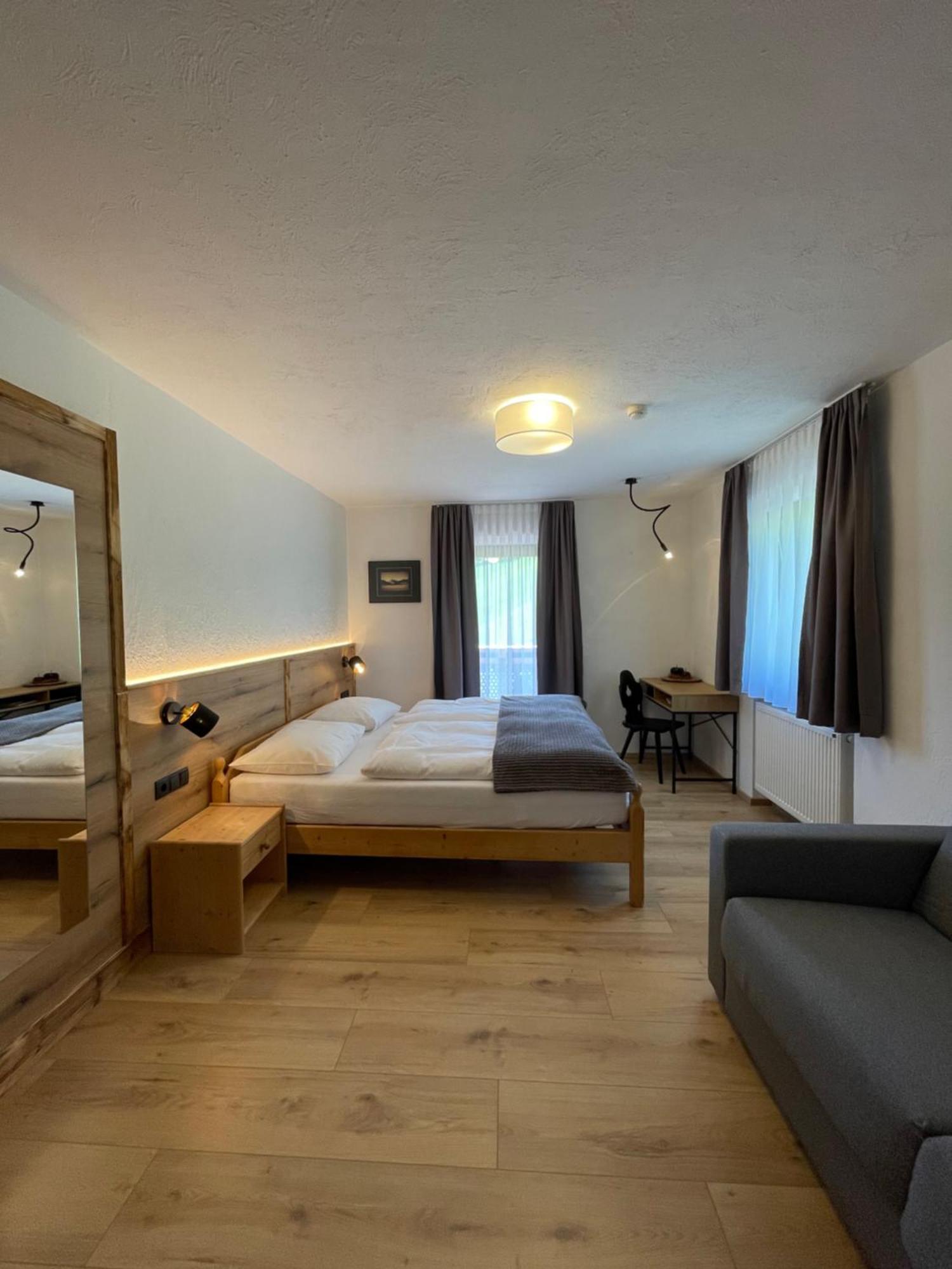 Guesthouse Rungg Бадия Экстерьер фото