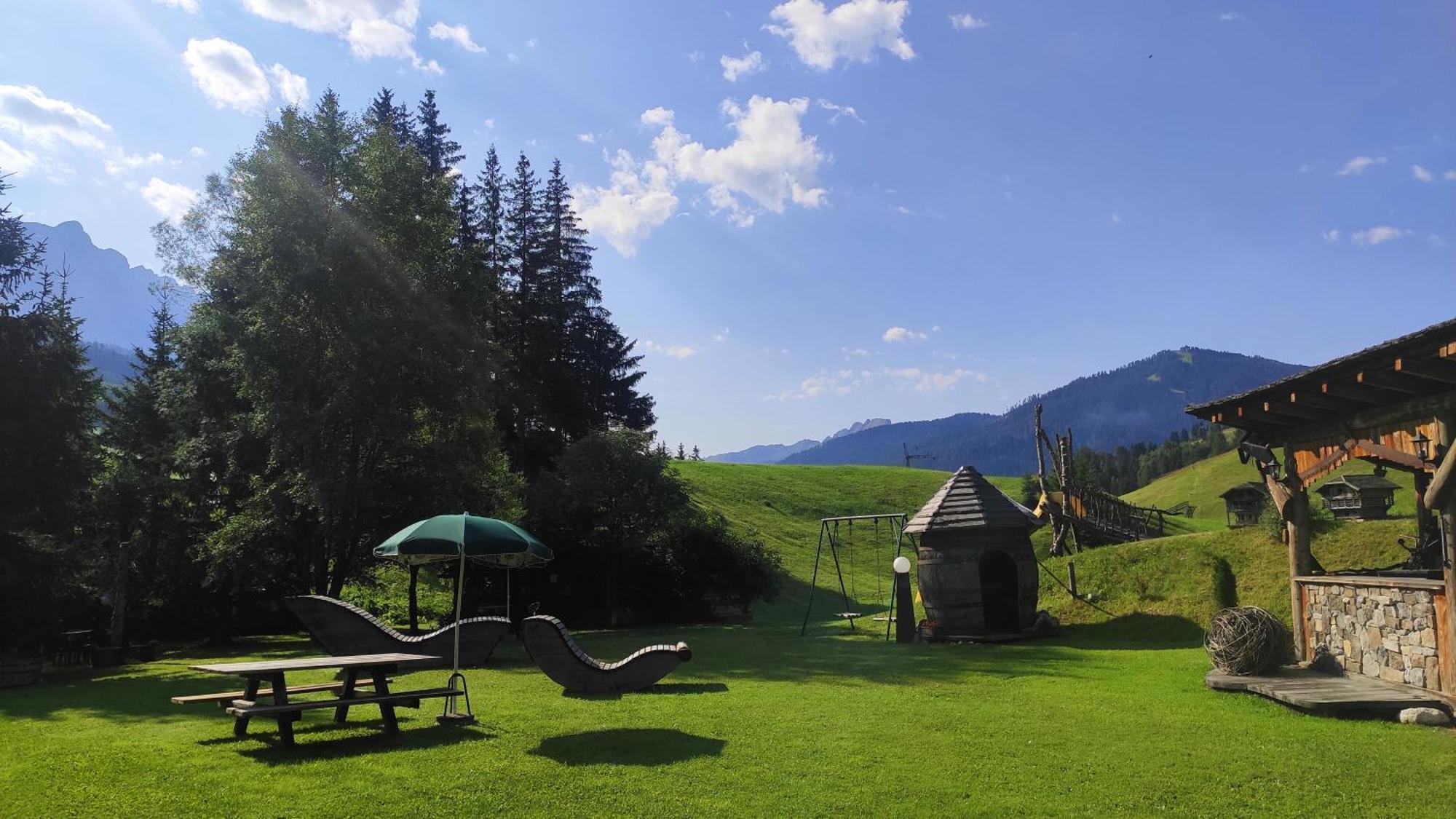 Guesthouse Rungg Бадия Экстерьер фото