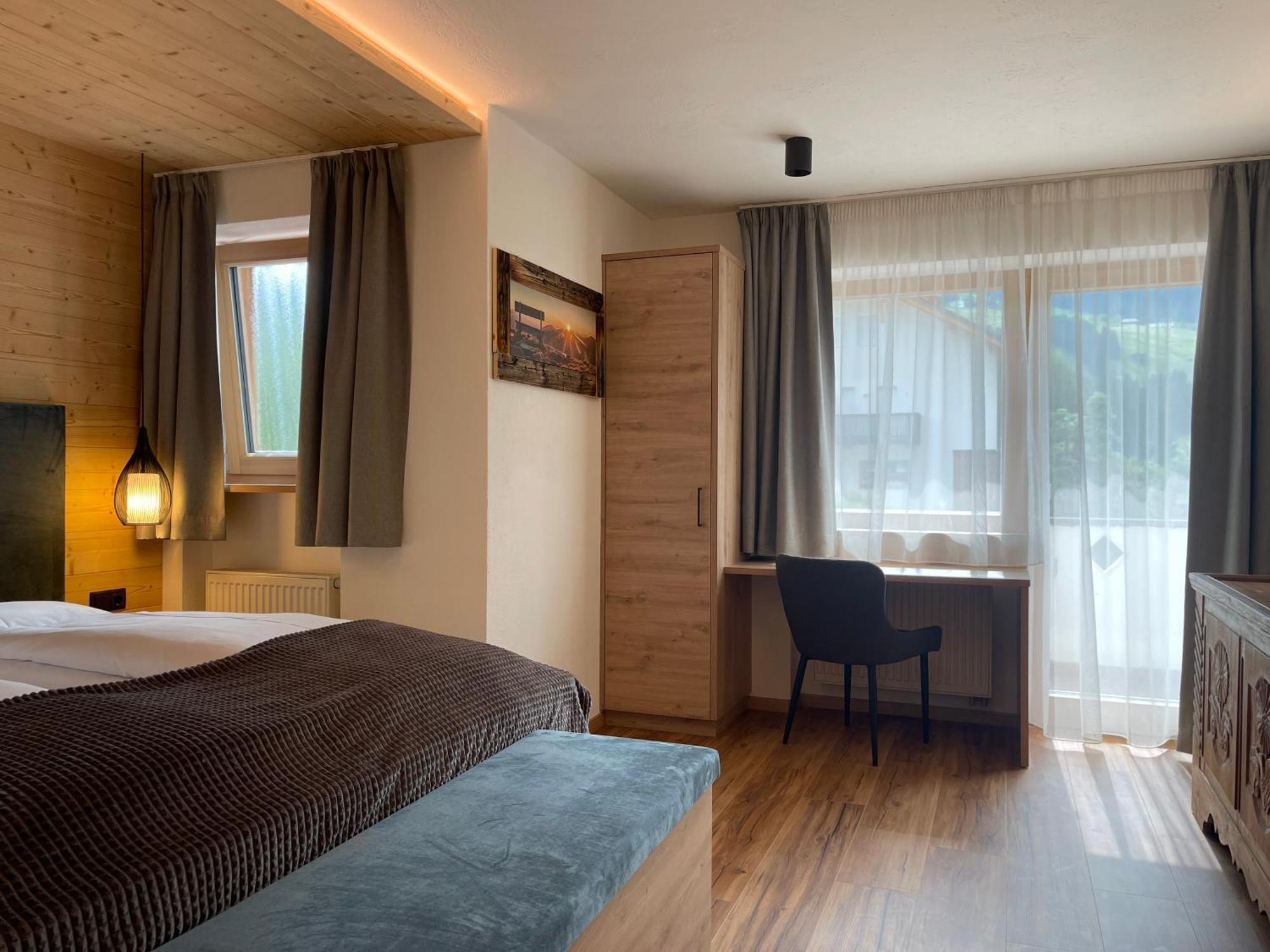 Guesthouse Rungg Бадия Экстерьер фото